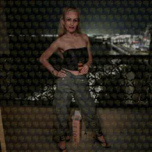 Photo 6 — Rosi warm company, real connection, 27 y.o., 157 cm, 45 kg, Dubai