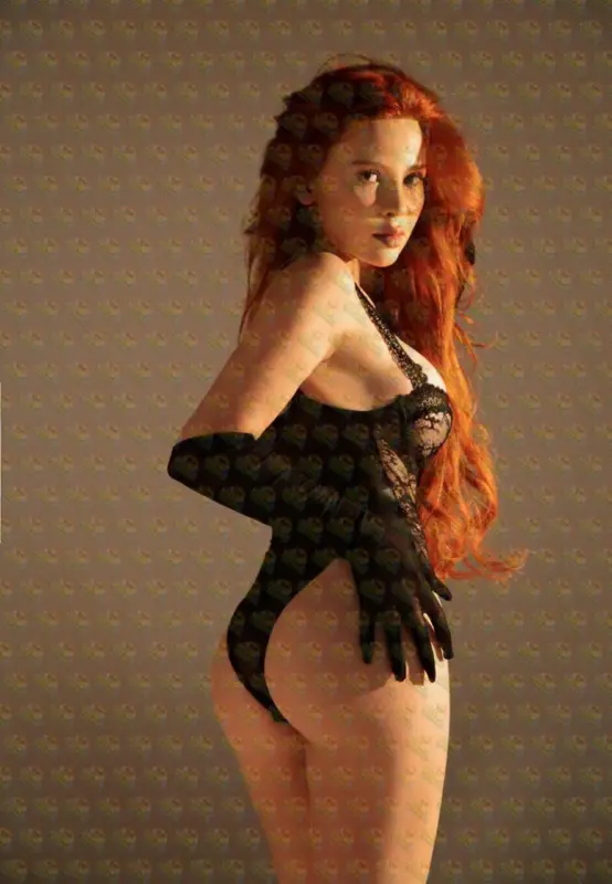 Sabina Czech redhead with full menu 🔥, 21 y.o., 167 cm, 53 kg, Sharjah