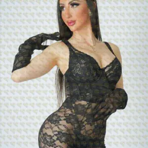 Photo 4 — Sarah, 25 y.o., 160 cm, 44 kg, Dubai