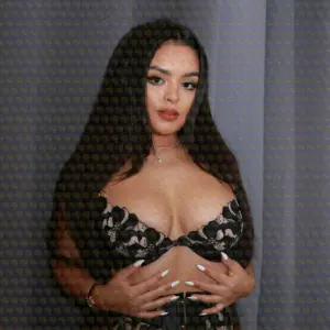Photo 4 — Sarah Sweet Indian girl in Jumeirah Bay 💋, 24 y.o., 167 cm, 55 kg, Dubai