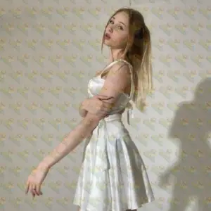 Photo 3 — Sasha, 18 y.o., 183 cm, 60 kg, Sharjah