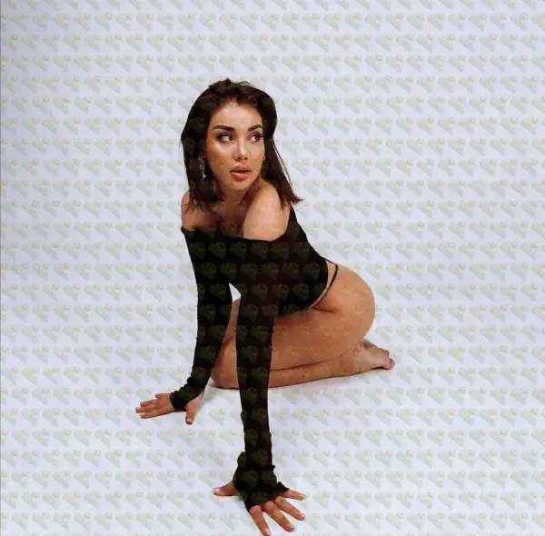 Sienna, 27 y.o., 165 cm, 53 kg, Dubai
