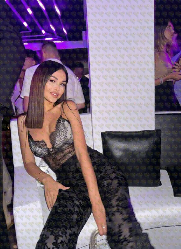 Sophia, 24 y.o., 170 cm, 56 kg, Muscat