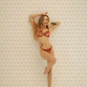 Photo 7 — Stasy, 25 y.o., 175 cm, 63 kg, Sharjah