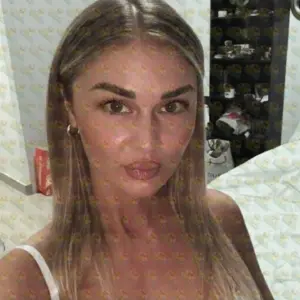 Photo 4 — Talia Firm, warm, and worth every moment, 33 y.o., 162 cm, 49 kg, Sharjah