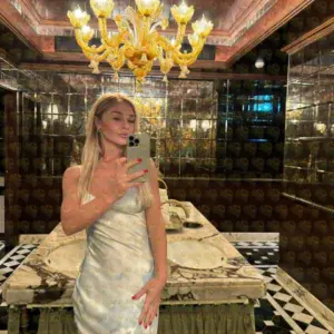 Photo 6 — Talia Firm, warm, and worth every moment, 33 y.o., 162 cm, 49 kg, Sharjah