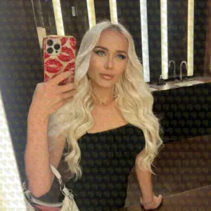 Photo 4 — Tatya sweet ukrainian girl, I manage everything myself, 23 y.o., 167 cm, 44 kg, Dubai