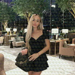 Photo 3 — Tegan, 23 y.o., 168 cm, 52 kg, Abu Dhabi