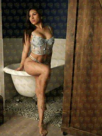 Valeria YOUR FAVORITE RUSSIAN GIRL IN SHARJAH 😘, 29 y.o., 164 cm, 64 kg, Sharjah