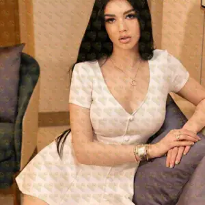 Photo 5 — Vesta French charm meets Five Palm luxury, 22 y.o., 176 cm, 56 kg, Dubai
