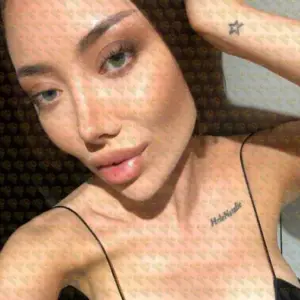 Photo 6 — Violetta, 23 y.o., 170 cm, 57 kg, Dubai