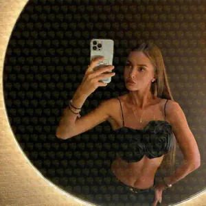 Photo 3 — Waverly, 22 y.o., 175 cm, 53 kg, Abu Dhabi