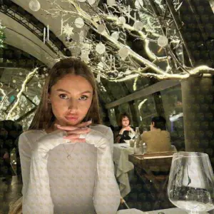 Photo 2 — Waverly, 22 y.o., 175 cm, 53 kg, Abu Dhabi