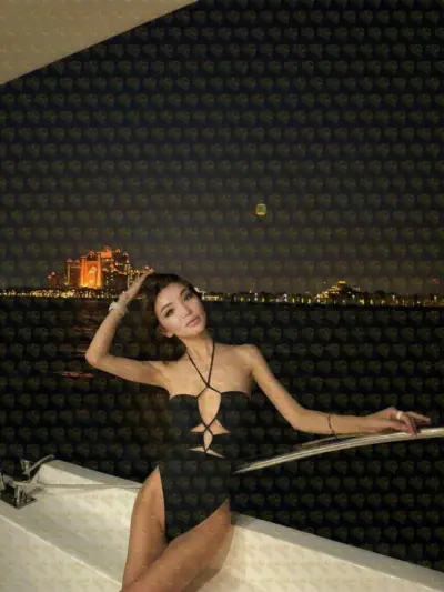 Zara Kazakh girl in Dubai, real and ready, 29 y.o., 169 cm, 45 kg, Dubai