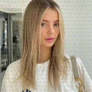 Photo 3 — Zora, 21 y.o., 172 cm, 52 kg, Abu Dhabi